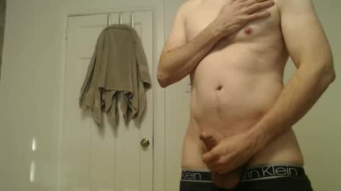 Snapshot of daniel_brook chatting on November 21, 9:02 pm Daniel Brook online show from November 21, 9:02 pm