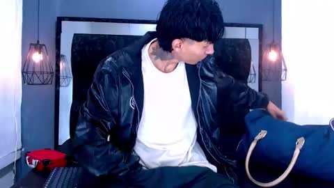 Daniel Delux  online show from December 3, 11:08 am