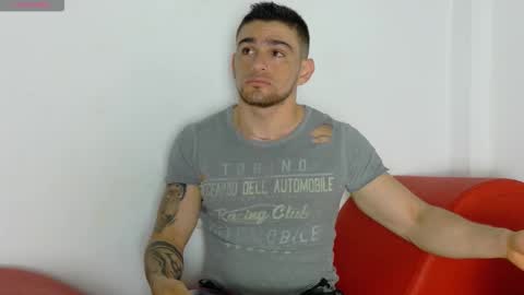 Snapshot of daniel_ova chatting on January 13, 11:59 am Sexy Dani online show from January 13, 11:59 am