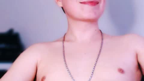 daniel_ruis16 online show from March 10, 2:39 am