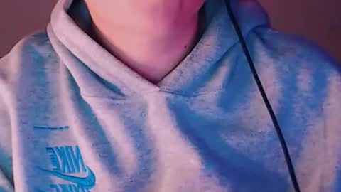 Snapshot of daniel_ruis16 chatting on June 8, 1:28 am daniel_ruis16 online show from June 8, 1:28 am