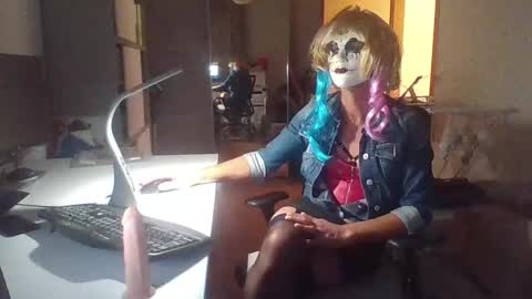 Snapshot of daniela69i chatting on December 6, 1:11 pm newcumer online show from December 6, 1:11 pm