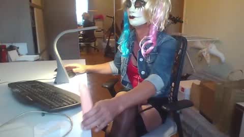 Snapshot of daniela69i chatting on December 12, 8:47 am newcumer online show from December 12, 8:47 am