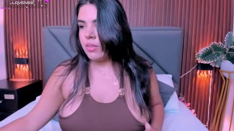 D A N I online show from September 23, 2:25 am