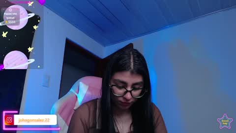 Snapshot of daniela_cute22 chatting on June 7, 7:56 am DANIELA online show from June 7, 7:56 am