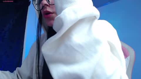 Snapshot of daniela_cute22 chatting on June 8, 2:56 am DANIELA online show from June 8, 2:56 am