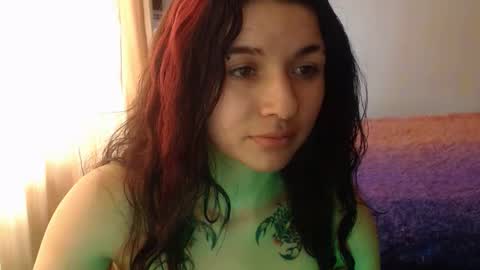 Snapshot of daniela_nam chatting on July 6, 7:38 pm daniela_nam online show from July 6, 7:38 pm