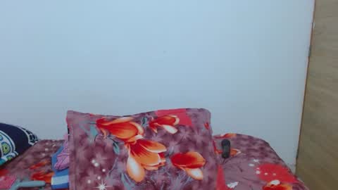 Snapshot of daniela_pra chatting on July 5, 1:23 am daniela_pra online show from July 5, 1:23 am