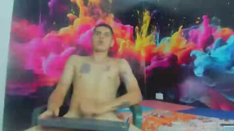 danielaandsamy online show from January 18, 9:45 pm