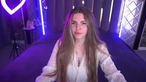 Snapshot of danielareign chatting on June 13, 12:36 pm danielareign online show from June 13, 12:36 pm