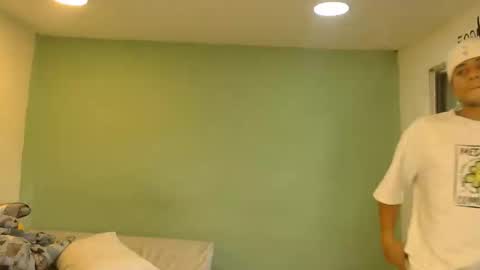 danielitopapii online show from April 13, 8:47 pm