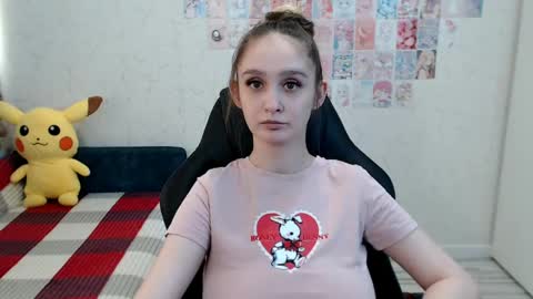 Daniella Martin online show from April 21, 10:43 am