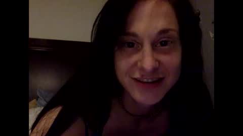 daniellbisous online show from June 3, 4:59 am