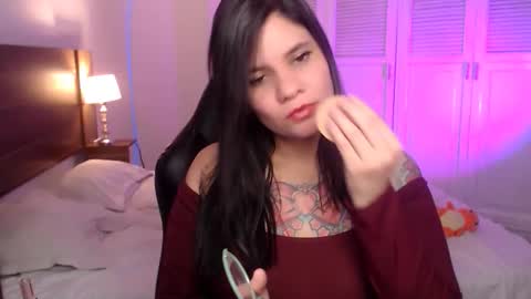 daniellerain online show from March 6, 5:09 pm