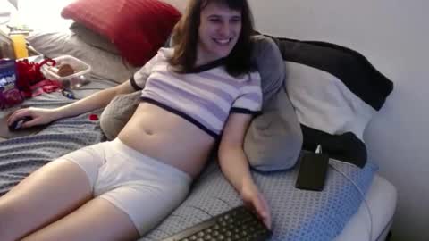 danielscar21 online show from March 19, 7:07 pm