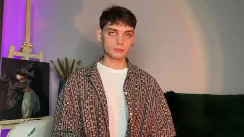 danieltuckerr online show from February 14, 4:04 pm