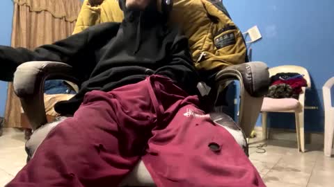 Snapshot of danielvalero chatting on January 11, 10:51 am Daniel online show from January 11, 10:51 am