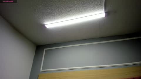 DaniiBelluci  online show from January 18, 2:47 am