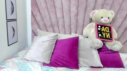 DaniiBelluci  online show from November 15, 3:59 am