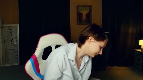 Snapshot of danillebraddock chatting on February 11, 10:42 am Dani online show from February 11, 10:42 am