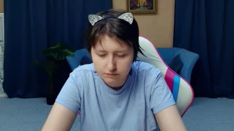 Snapshot of danillebraddock chatting on February 28, 12:06 pm Dani online show from February 28, 12:06 pm