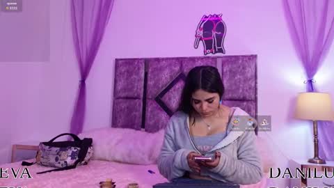 Danilu and Eva online show from November 27, 7:27 pm