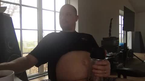 Snapshot of danishjss chatting on March 10, 6:51 am danishjss online show from March 10, 6:51 am