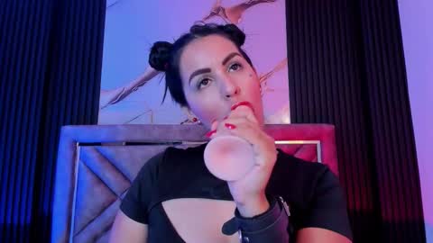 Snapshot of daniwhatson chatting on October 7, 3:47 am Dani whatson online show from October 7, 3:47 am