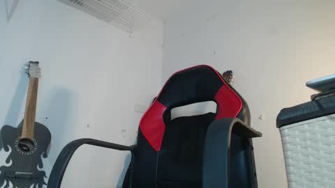 dann hill1 online show from February 26, 10:09 pm