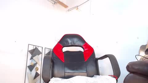 dann hill1 online show from December 20, 6:04 pm