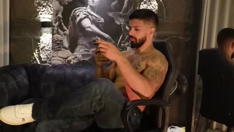 Snapshot of dann_saenz chatting on February 3, 2:53 am Dann saenz online show from February 3, 2:53 am