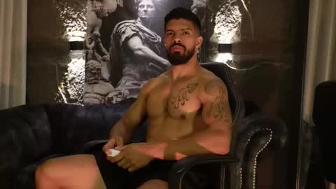 Snapshot of dann_saenz chatting on February 4, 2:01 pm Dann saenz online show from February 4, 2:01 pm