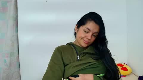 danna online show from November 11, 2:50 pm