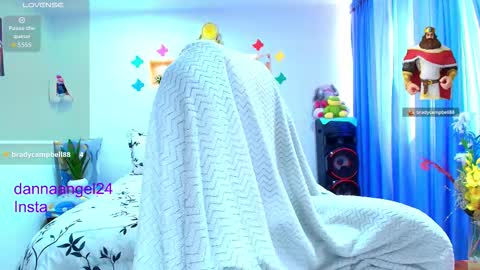 Danna online show from March 21, 7:50 pm