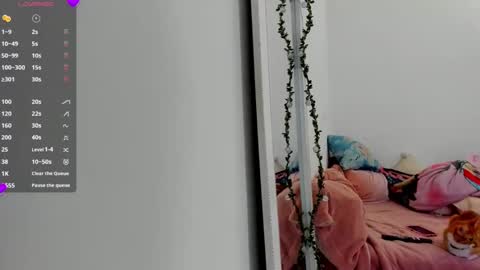 Danna Rhodes online show from November 24, 5:07 am