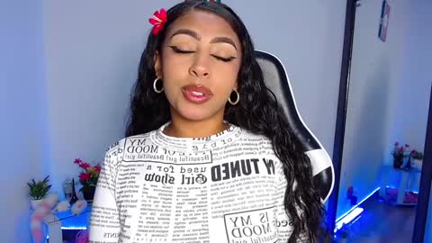 Danna online show from December 11, 7:31 am