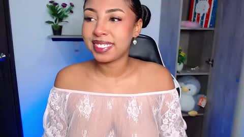 Danna online show from December 3, 10:13 am