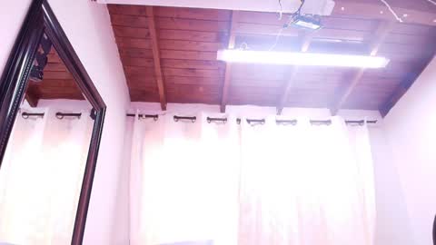 Danna Berlin  online show from January 18, 7:15 pm