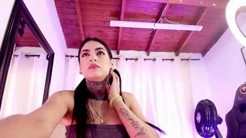 Danna Berlin  online show from February 20, 7:19 pm