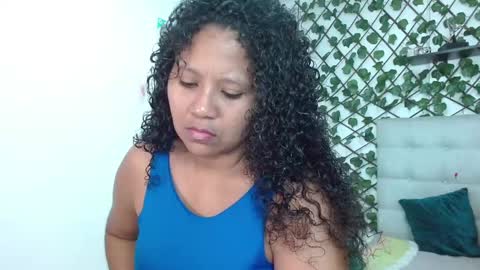 Snapshot of dannaberlin_0 chatting on January 13, 12:13 pm dannaberlin_0 online show from January 13, 12:13 pm