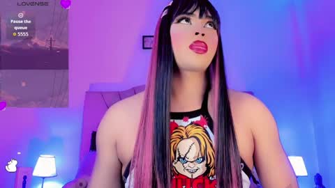 dannadolls online show from April 10, 6:01 pm