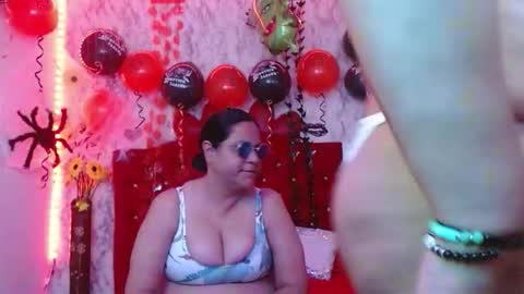 dannalanegra2 online show from October 13, 5:24 pm