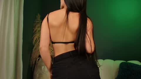 Snapshot of dannalut chatting on February 13, 2:56 am Danna online show from February 13, 2:56 am