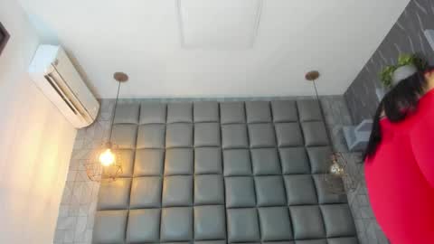 Snapshot of dannavelvet chatting on March 3, 12:00 pm Danna online show from March 3, 12:00 pm