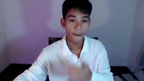 Snapshot of danner_fuckerxx chatting on February 5, 9:08 pm DANNER online show from February 5, 9:08 pm