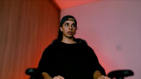 Snapshot of dannwinner chatting on February 21, 3:51 am Danny online show from February 21, 3:51 am