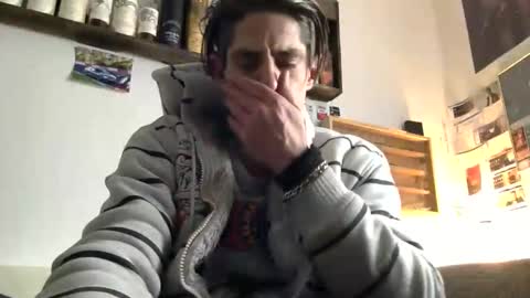 danny456672 online show from March 17, 11:02 am