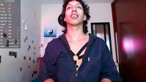 phantom555 online show from October 12, 7:24 pm