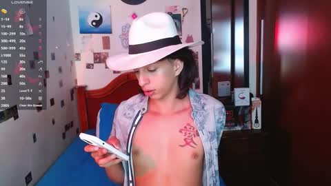 phantom555 online show from November 10, 9:03 pm