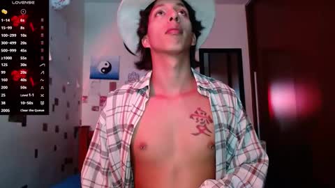 phantom555 online show from November 17, 9:42 pm